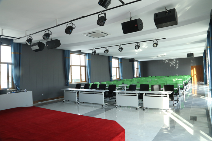 维多利亚老品牌vic(集团)官方网站