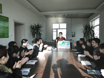 维多利亚老品牌vic(集团)官方网站