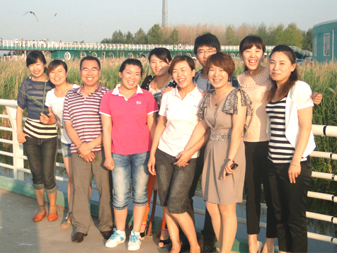 维多利亚老品牌vic(集团)官方网站