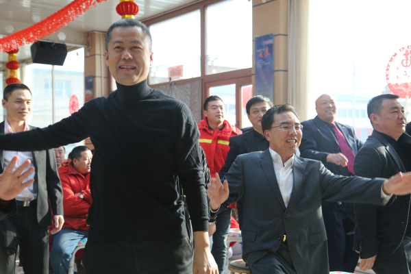 维多利亚老品牌vic(集团)官方网站