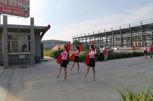 维多利亚老品牌vic(集团)官方网站