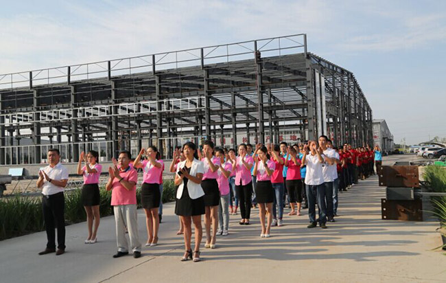 维多利亚老品牌vic(集团)官方网站