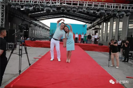 维多利亚老品牌vic(集团)官方网站