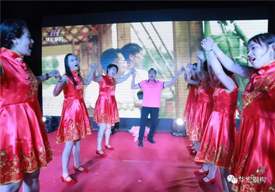 维多利亚老品牌vic(集团)官方网站