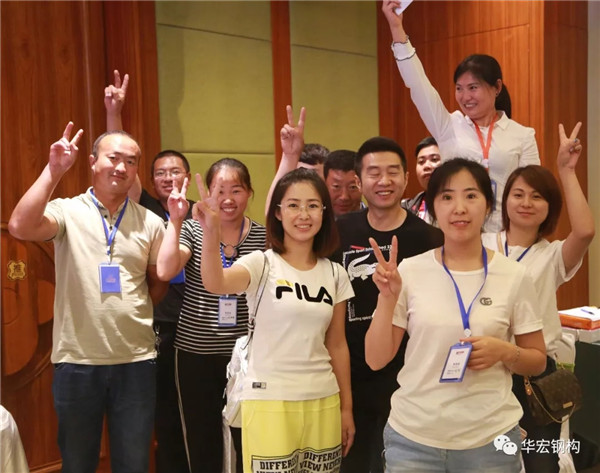 维多利亚老品牌vic(集团)官方网站