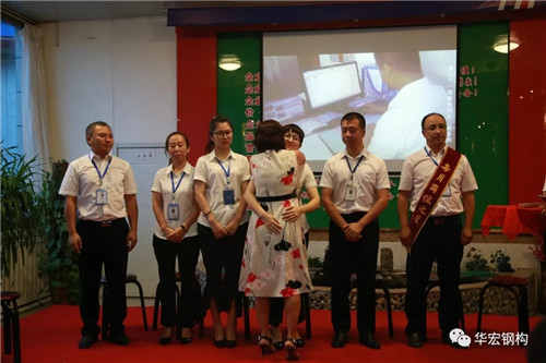 维多利亚老品牌vic(集团)官方网站