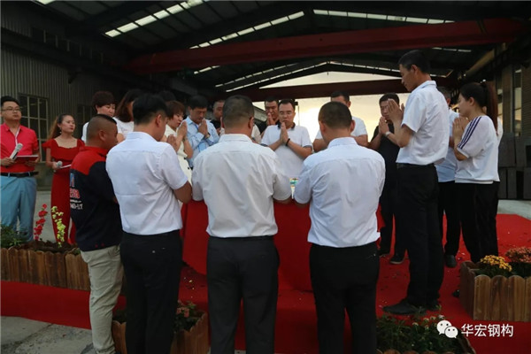 维多利亚老品牌vic(集团)官方网站