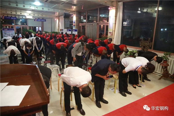 维多利亚老品牌vic(集团)官方网站