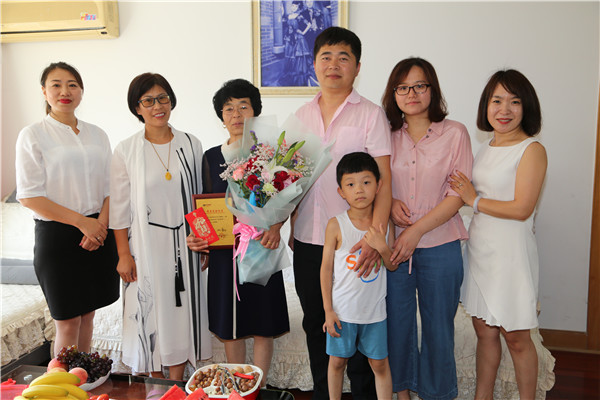 维多利亚老品牌vic(集团)官方网站