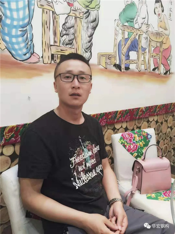 维多利亚老品牌vic(集团)官方网站