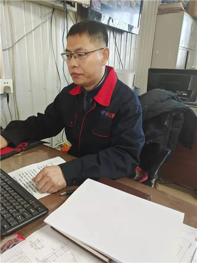 维多利亚老品牌vic(集团)官方网站