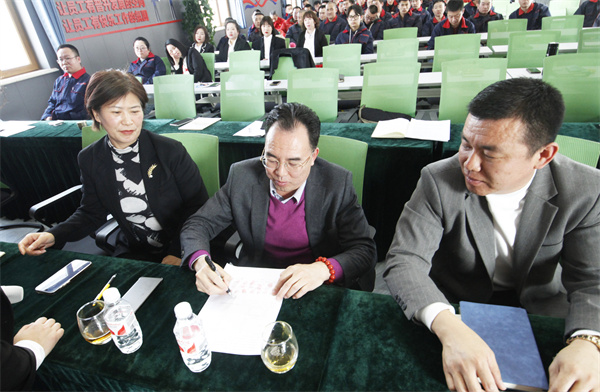 维多利亚老品牌vic(集团)官方网站